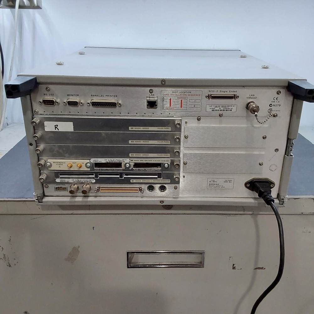 HP 16702A Modular Logic analysis system