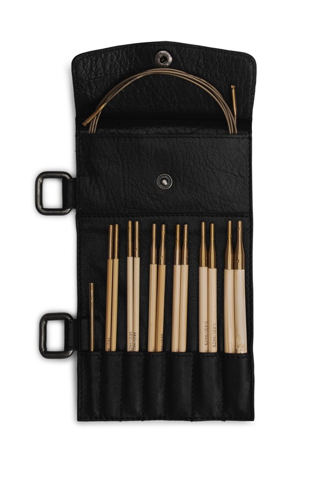 MUUD CARITA D needle case attachment