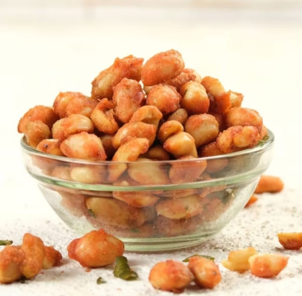 Indonesian Garlic Peanuts Snack