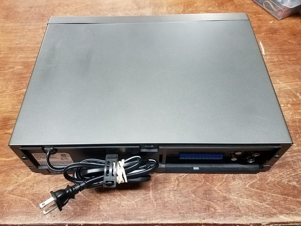 ARM Electronics 30 Hour Real Time 960 Hour Time Lapse Recorder VCR Security