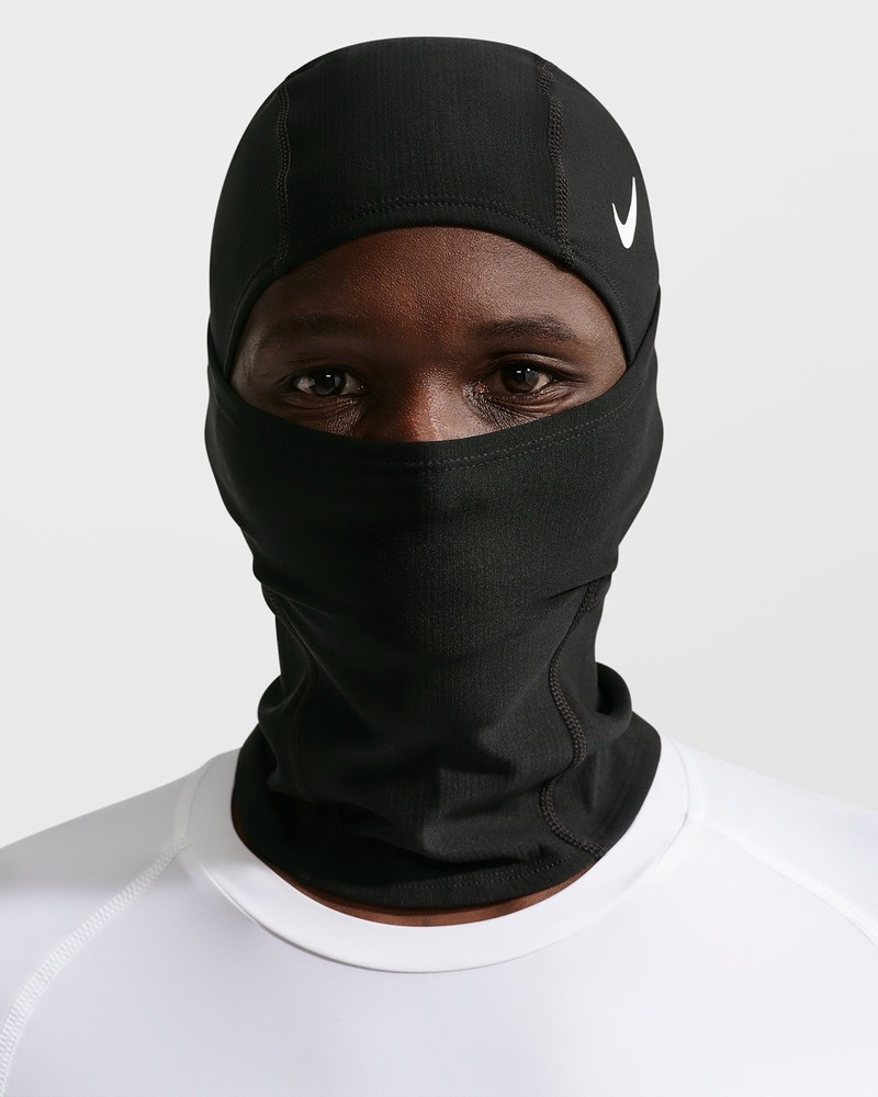 NIKE Pro Hyperwarm Hood in Black - One Size