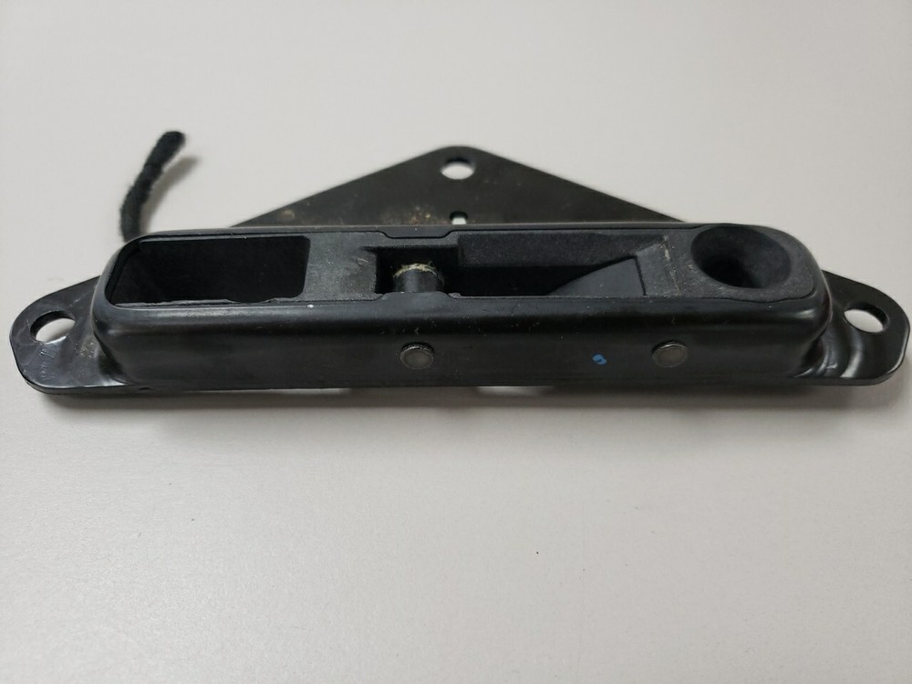 2005 AUDI A4 LH Left Convertible Top Lower Latch