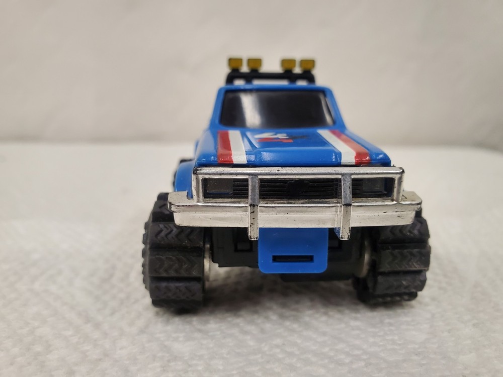 Nice SCHAPER STOMPER 4X4 Chevrolet Luv Runs