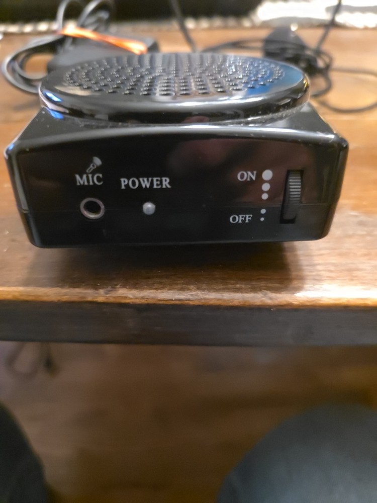Groove Personal Voice AMPLIFIER