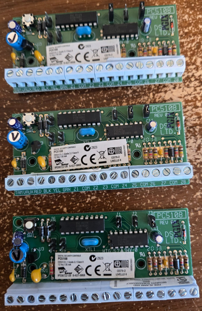 3x DSC PowerSeries PC5108 8 zone expander - three boards