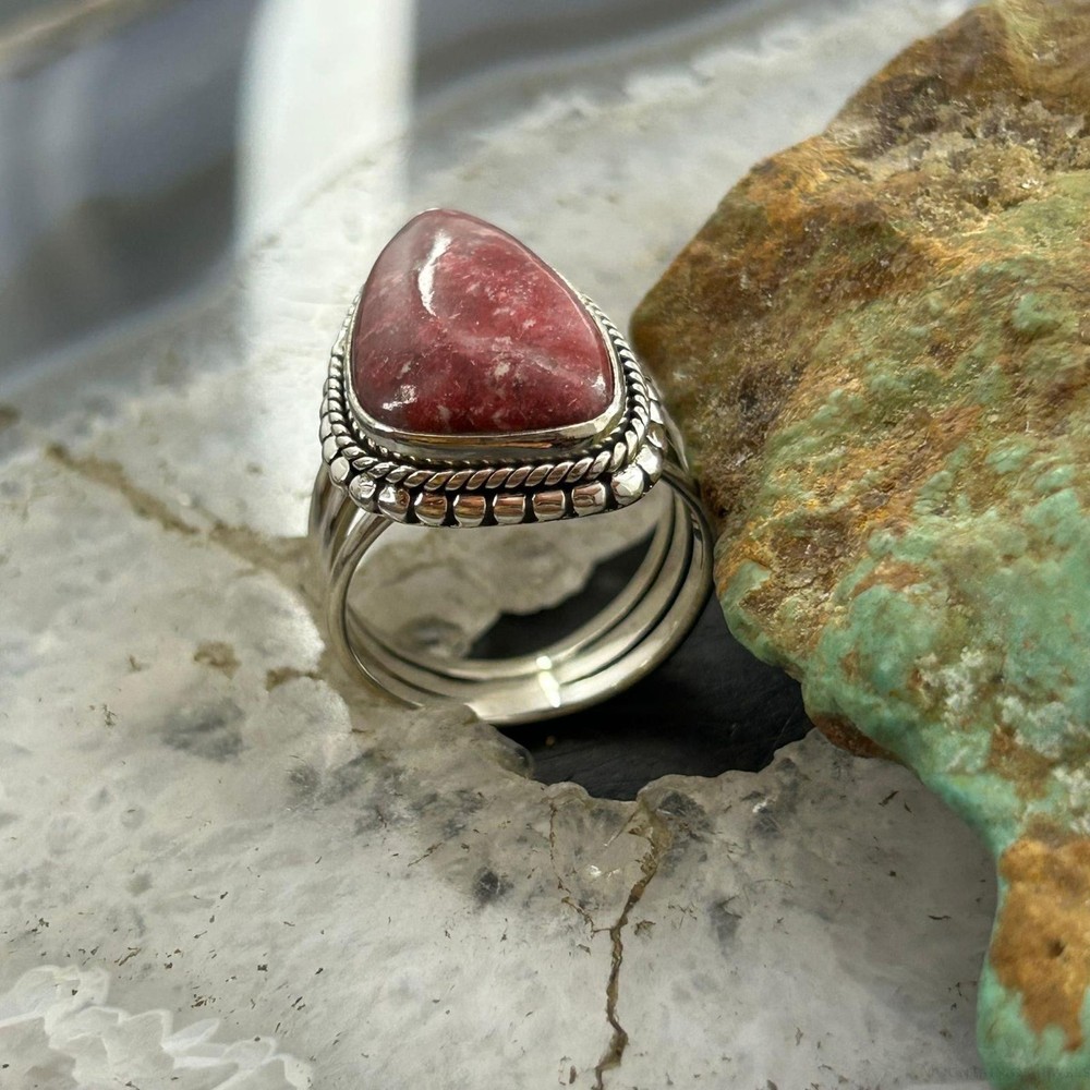 Sterling Silver Southwestern Style Triangle Thulite Split Shank Ring Size 8