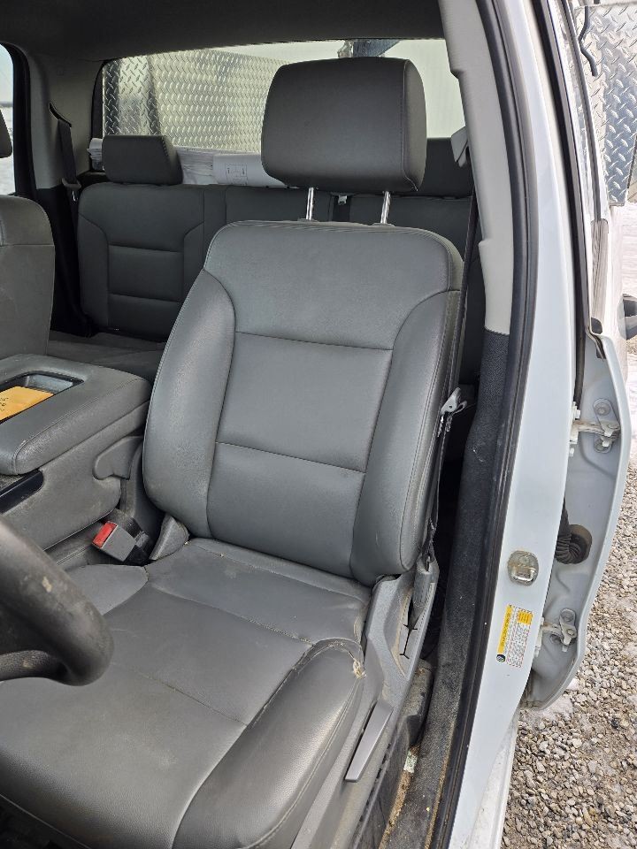 2018-2019 Chevy Silverado Dash Mounted 7" Display Screen Opt IOB