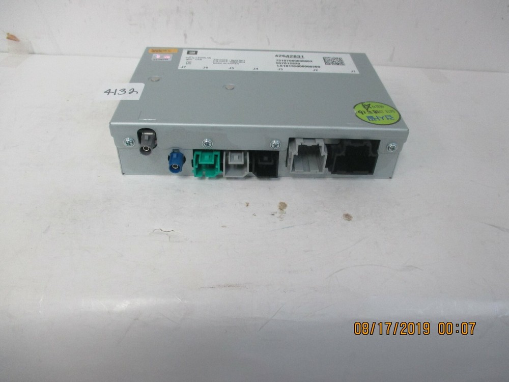 2016-19 Cadillac CT6 Peripheral HMI Cont.OnStar Module 42642831
