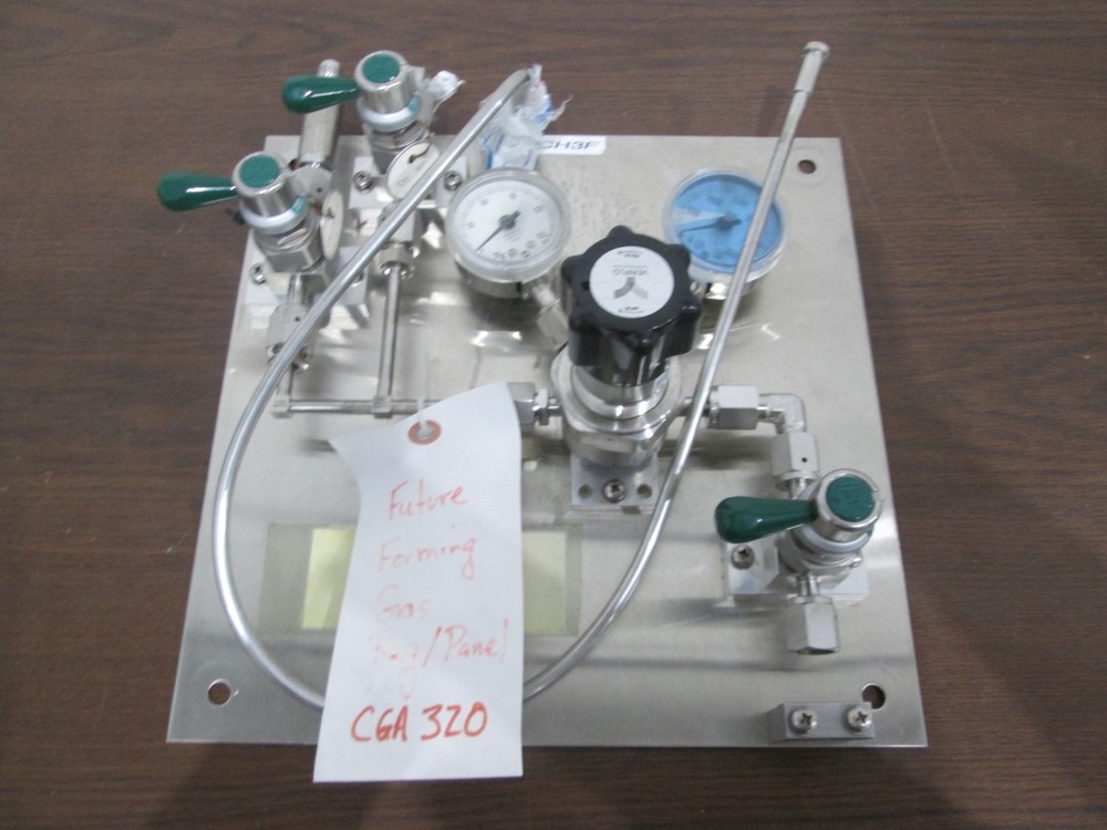 Centura, Future Forming Gas Regulator/Panel, CGA 320, CH3F, Used