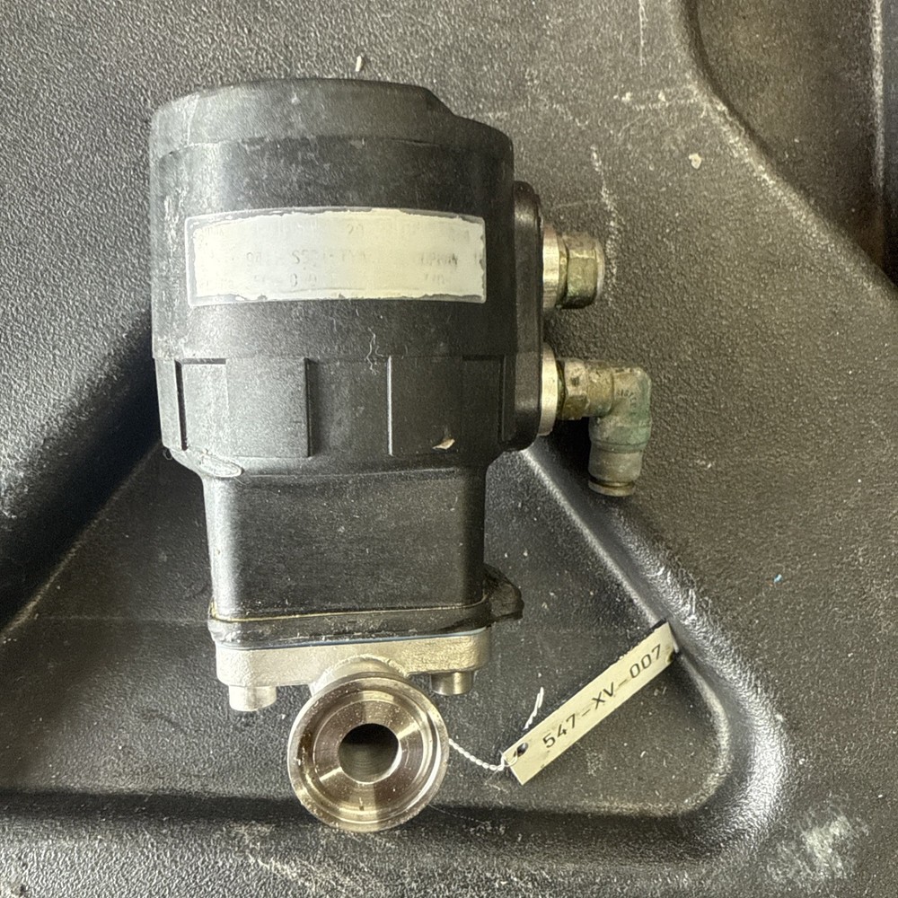 Saunders EC Piston Pneumatic Actuator 33750