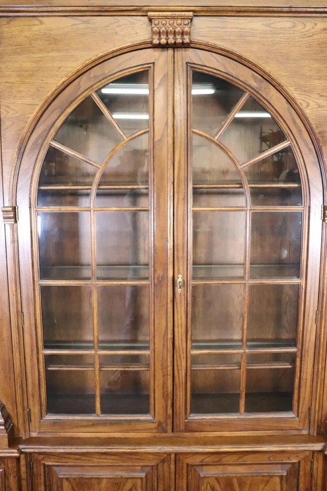 Grand Georgian Style Solid Oak Baker China Cabinet Bookcase Breakfront