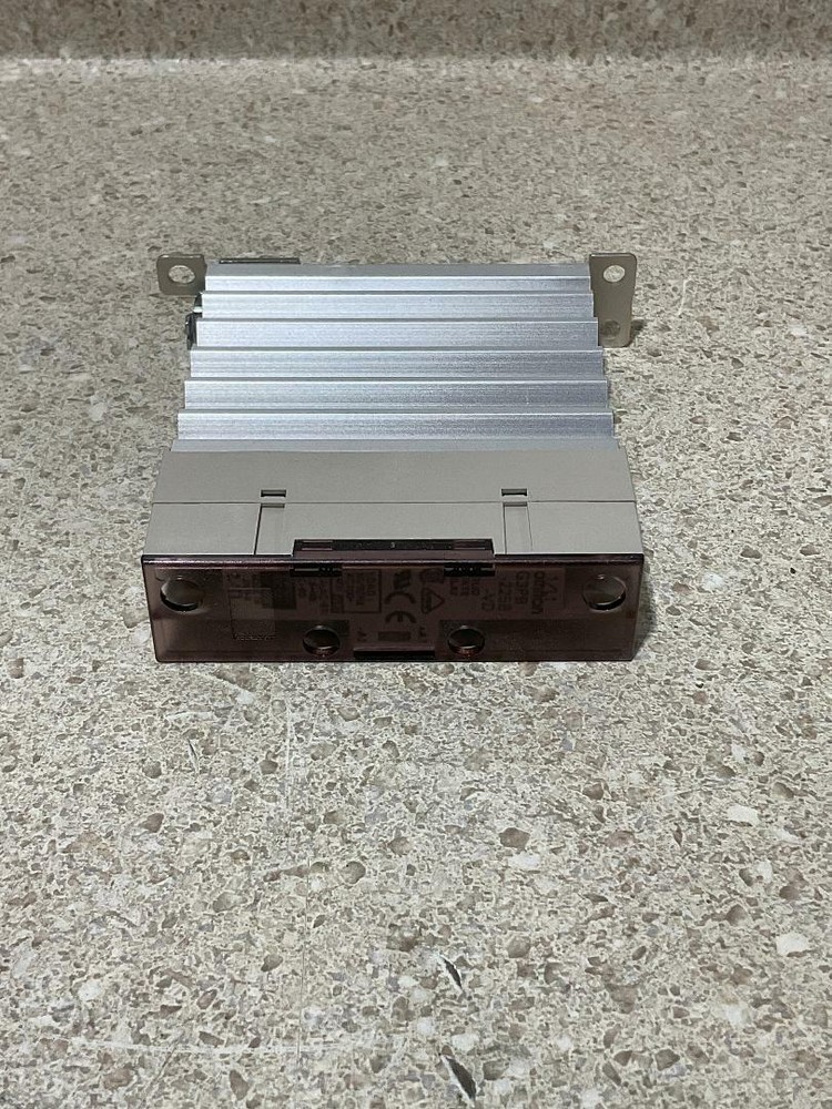 Omron G3PB-225B-VD NEW