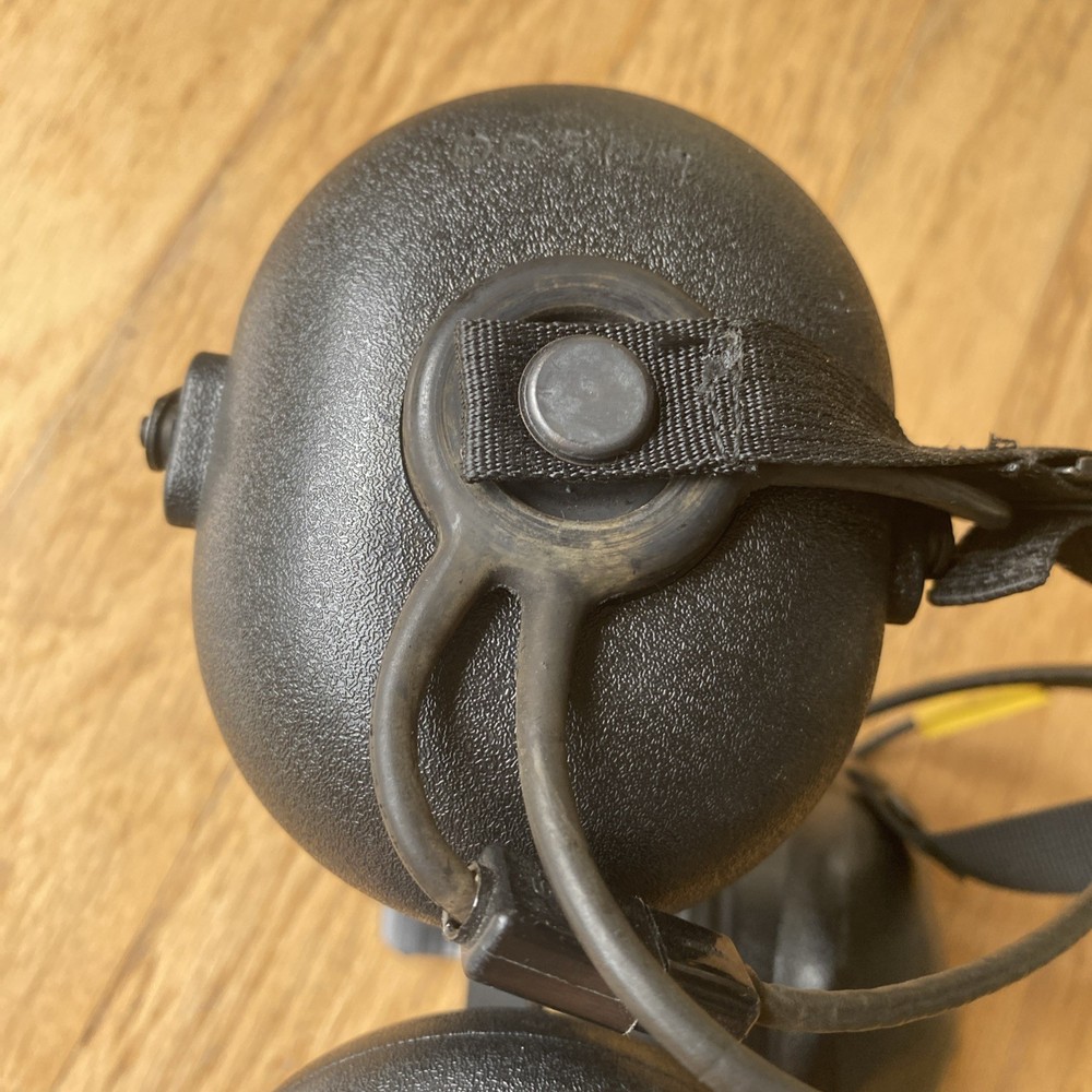 vintage Astrocom 10355B headset communicator w/microphone Flight Gear