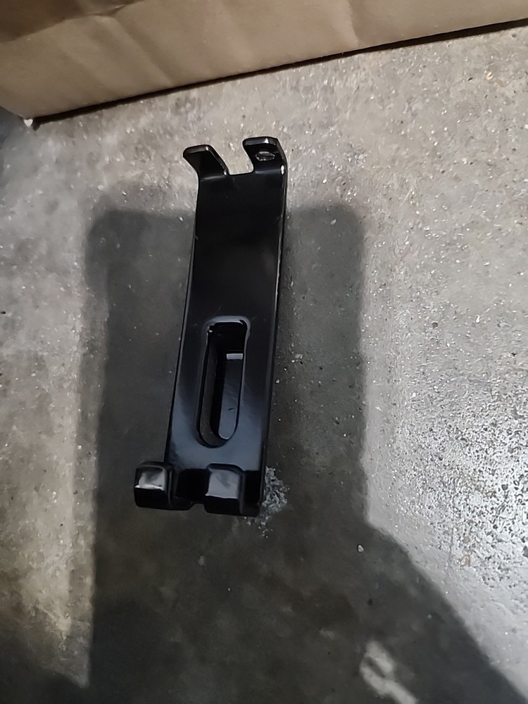 25 PCS Gridwall Utility Hook Grid wall Panel Display Picture Notch Black