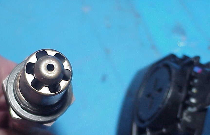 1 NEW Bosch LS6066 Lambda Oxygen Sensor 0258006066