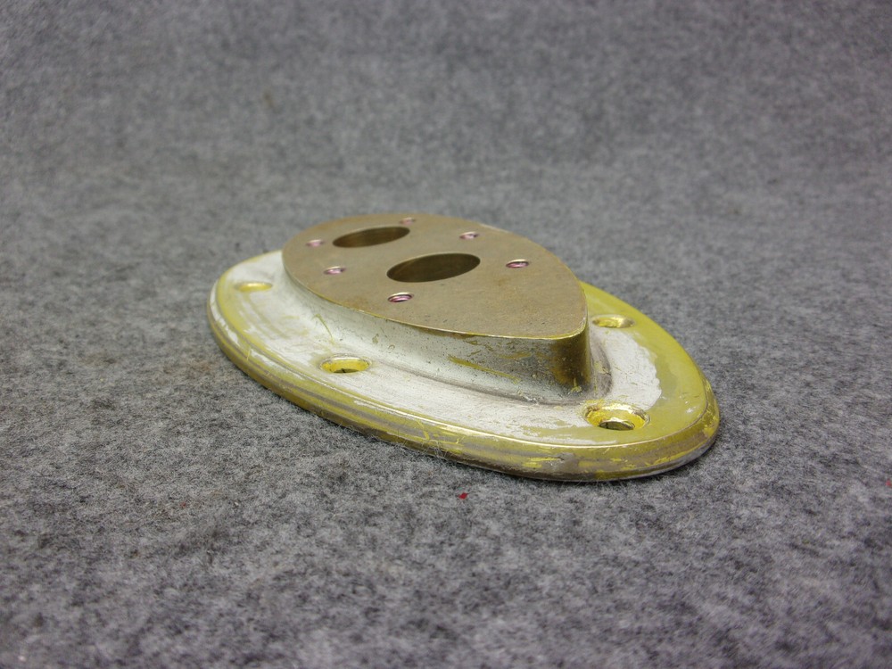 Comant ATG Antenna Side Angled Mounting Bracket Shim