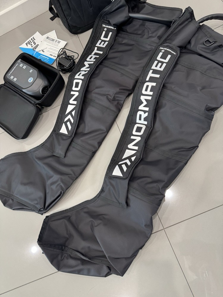 Normatec Lower Body Legs With Bag New