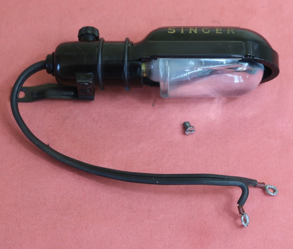 Vintage Singer Bakelite Singerlight Work Light