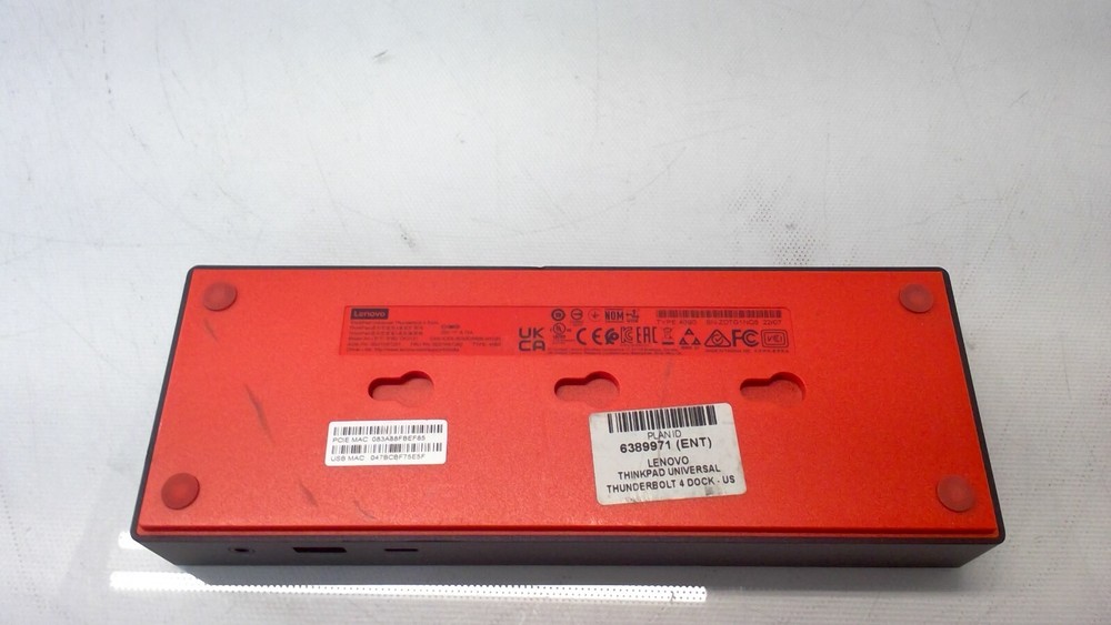 Lenovo DK2131 ThinkPad Thunderbolt 4 Workstation Dock- Black/Red