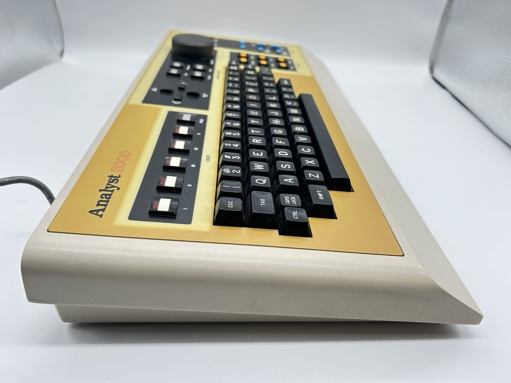 KEVEX 8000K/B DIGITAL ELECTRON MICROSCOPY ANALYST KEYBOARD W/ TEMPLATE & CABLE