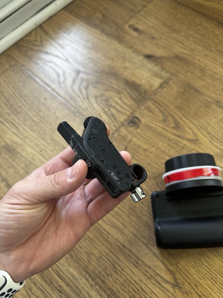 DJI Focus Pro Hand Unit + Focus Motor