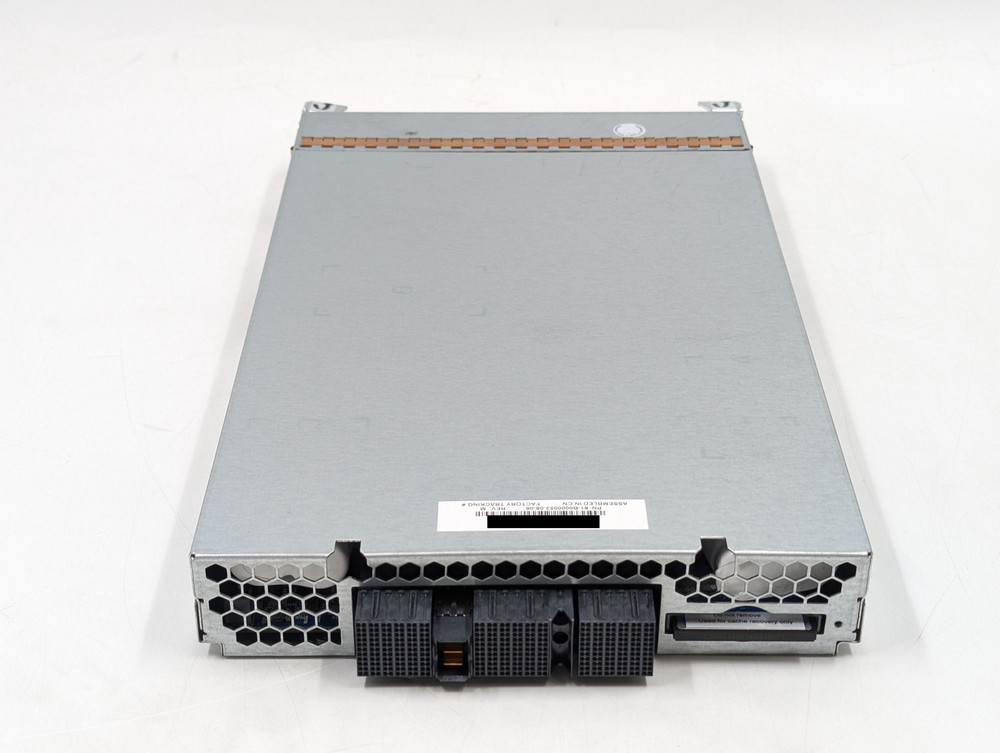 HPE P2000 G3 Modular Smart Array SAS Controller (81-B0000053-08-06) Gray