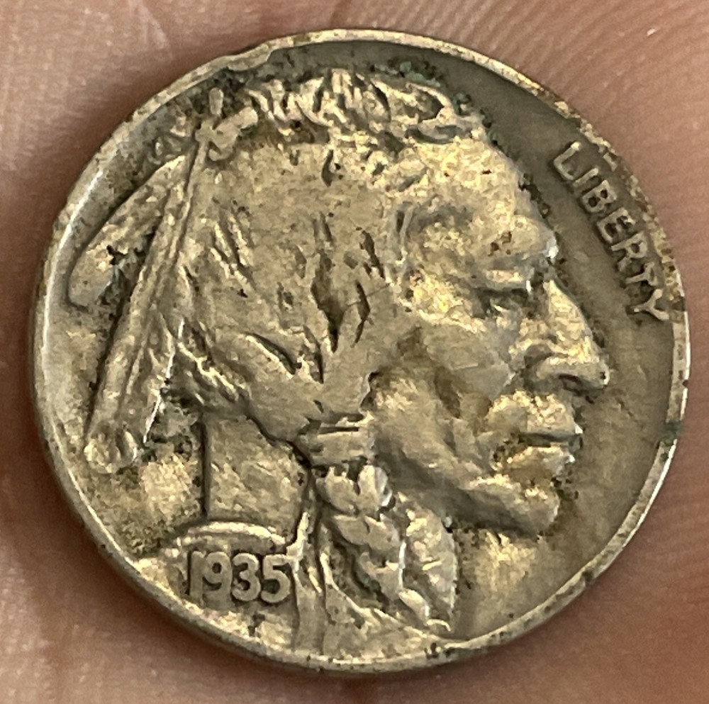 1935 BUFFALO NICKEL VERY NICE CONDITION LV