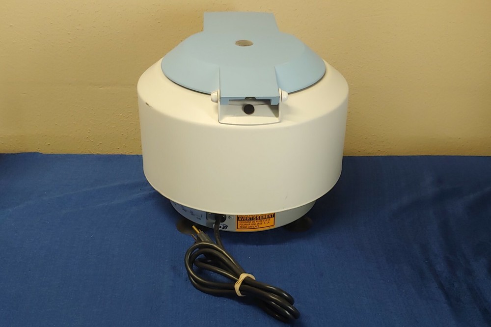 Thermo IEC Centra CL2 Centrifuge