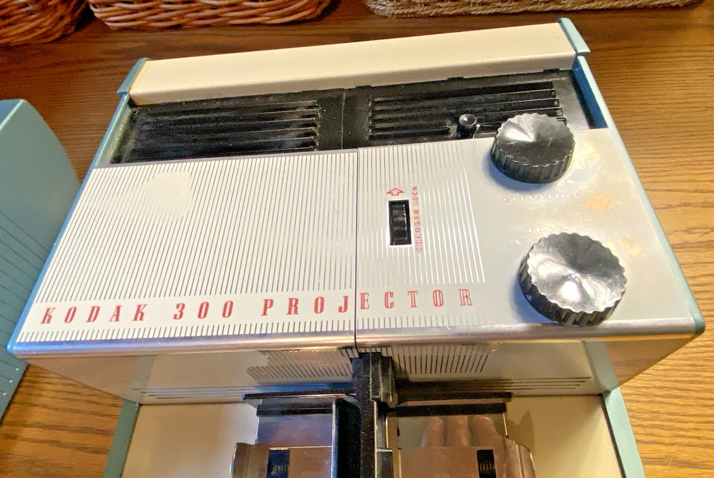 VINTAGE Kodak 300 Projector Model 1