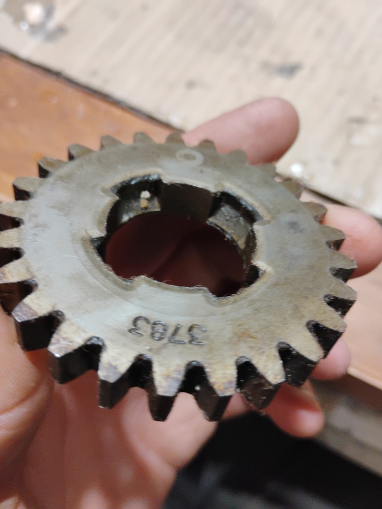 Small Dog Clutch Gear