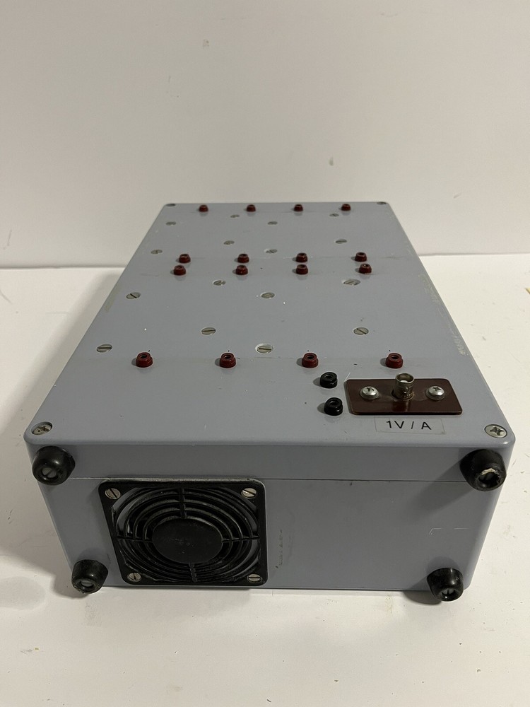 Resistance deca box for calibration and test