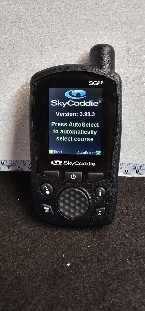 SKYCADDIE SG3.5 Golf GPS Rangefinder Powers On