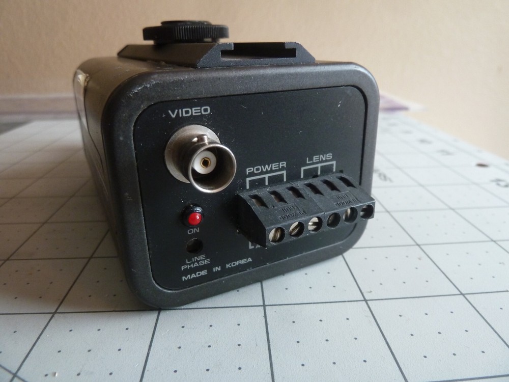 PSA CCD-324A Monochrome CCD Camera Electronic Iris & Shutter - READ NOTES BELOW