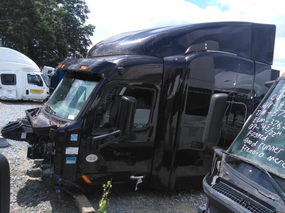 Replaces 2015 PETERBILT 579 CAB ,  MD