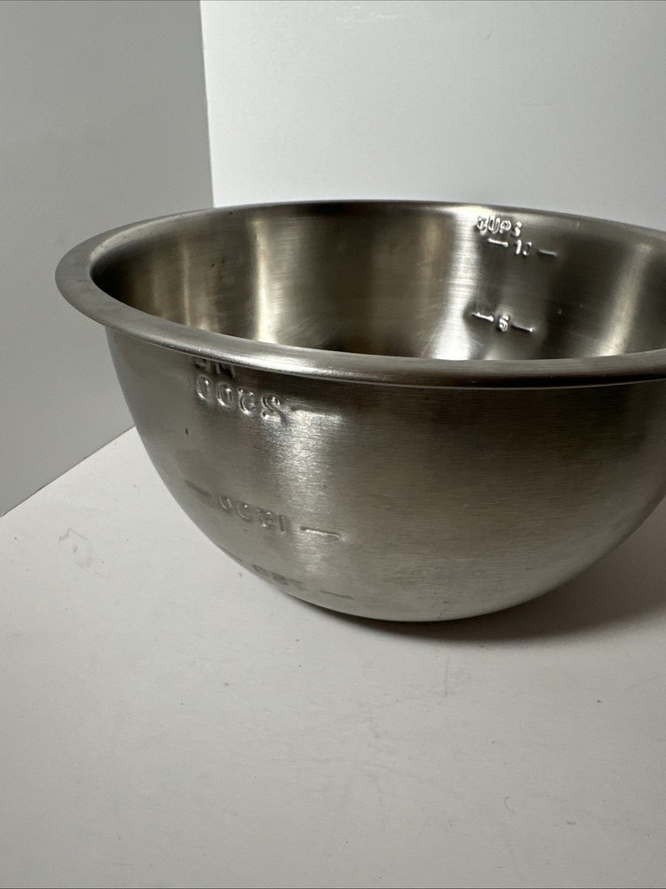 Stainless Steel Medium Mixing Bowl