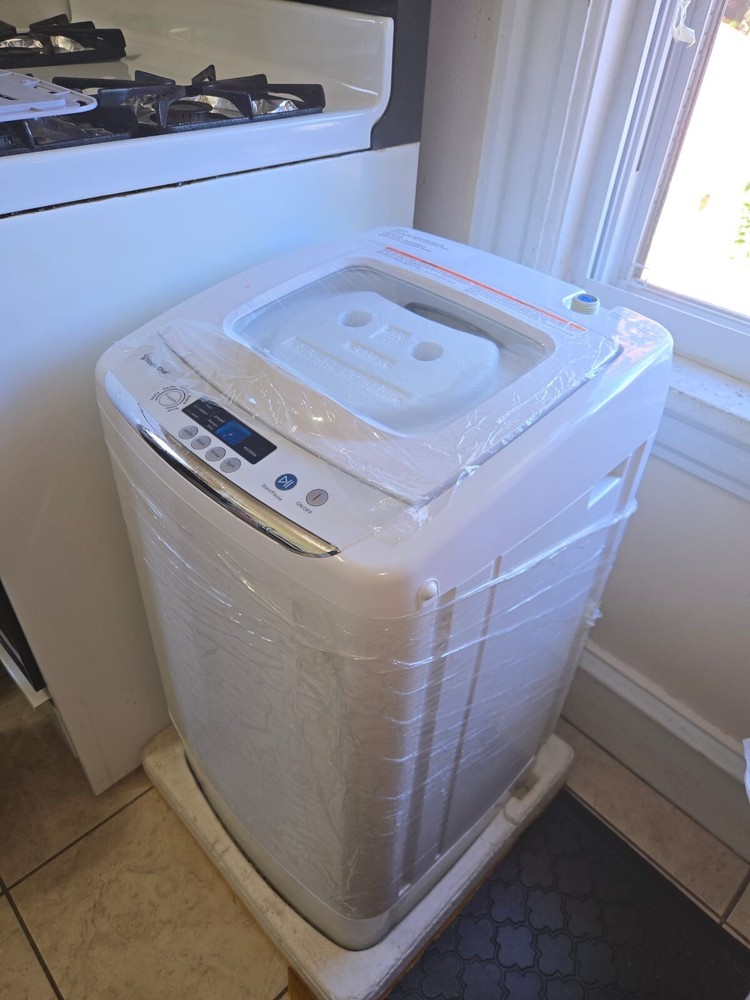 Magic Chef Compact Portable Top Load Washer with Space Saving Design, White