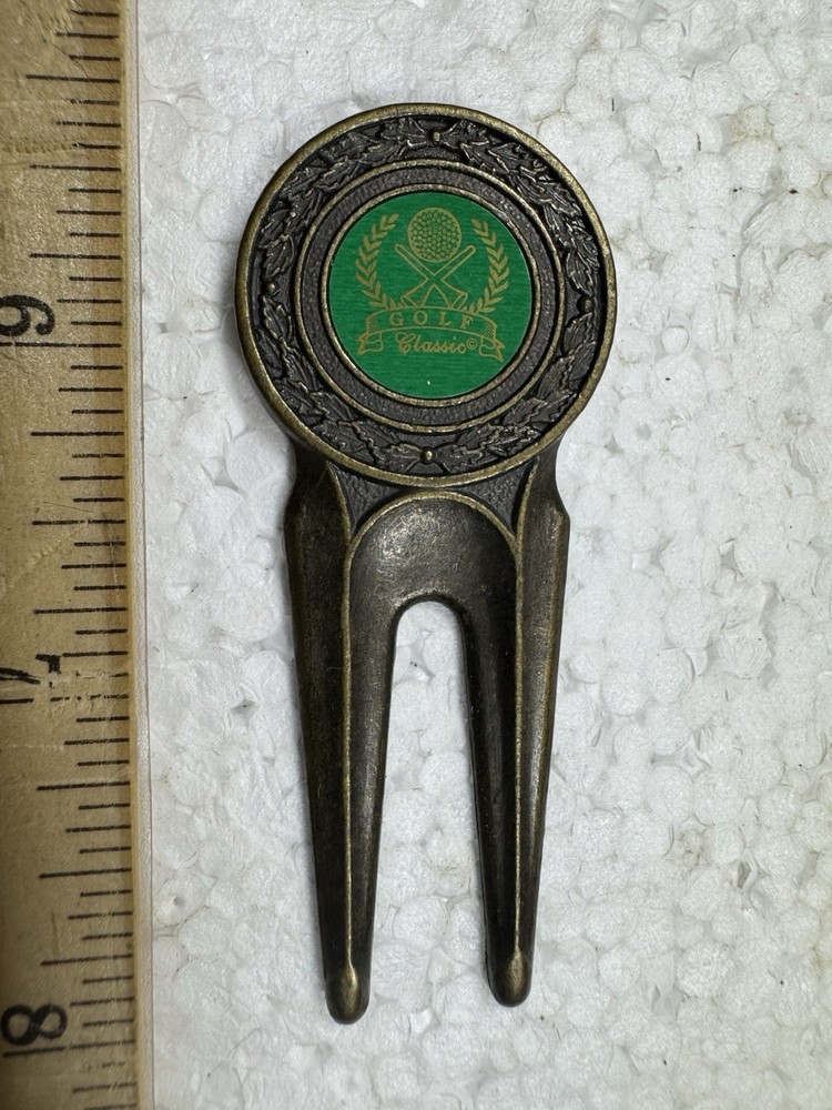 Vintage Golf Classic Divot Tool