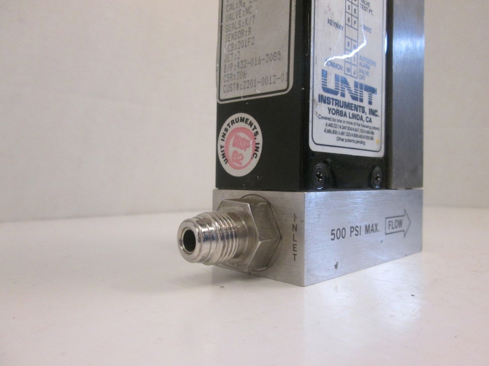 Unit UFC-1100A Mass Flow Controller MFC HCL 200 SCCM