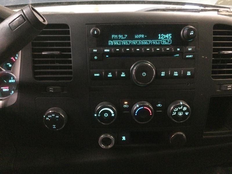 SIERRA150 2010 Fuse Box, Cabin 320736-1