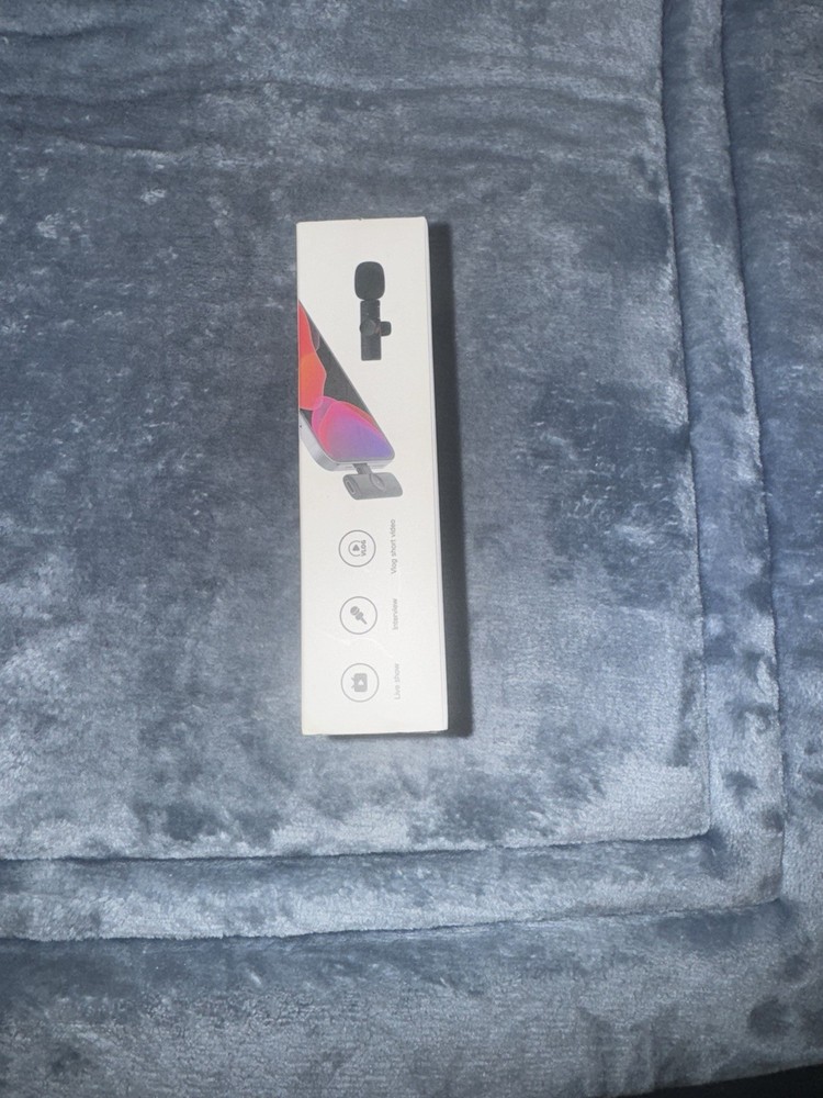 Wireless Lavalier Microphone Set, Dual Mics, Black, for iPhone