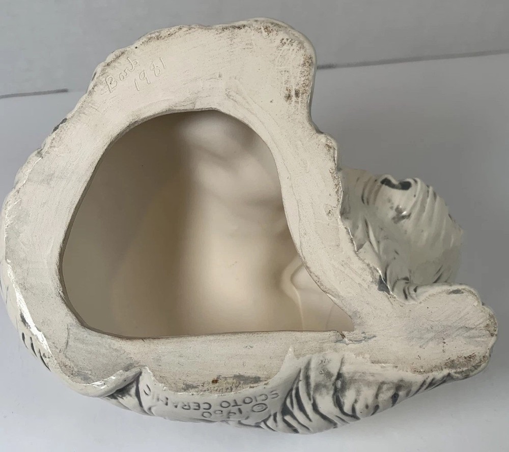 Vintage White Ceramic Persian Cat