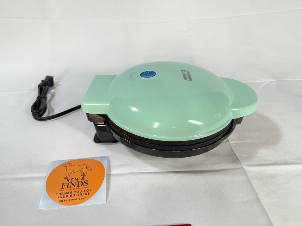 Dash Express Mini Donut Maker Aqua Non-Stick Coating. NEW OPEN BOX