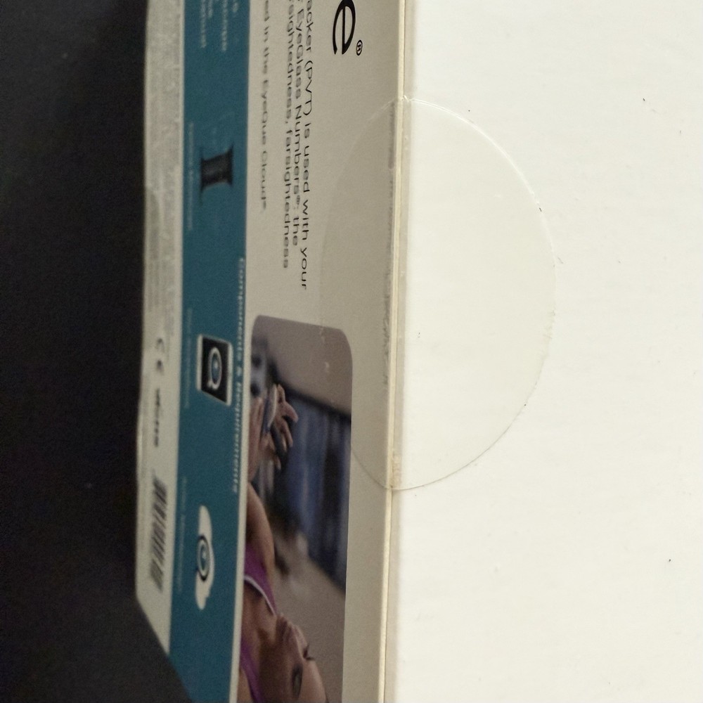 EyeQue Personal Vision Tracker Ophthalmic Refractometer Home Test Kit NEW SEALED