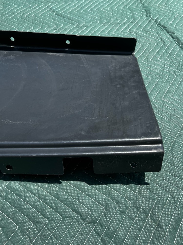 2018-2024 FREIGHTLINER CASCADIA FRONT RIGHT SIDE FORWARD WALL PANEL OEM