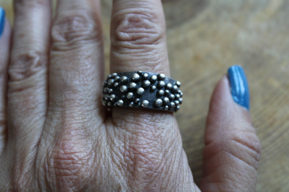 Sterling Silver DOT Design Ring size 8.5