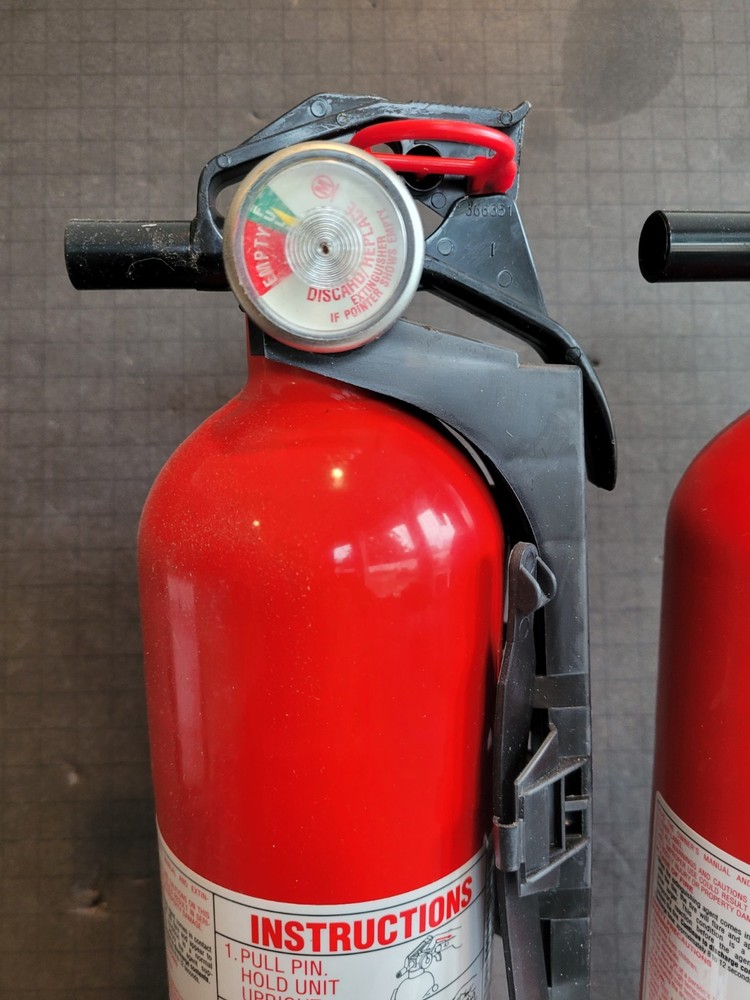 Kidde Fire Extinguisher 1-A:10-B:C Class - 2-Pack - 234211