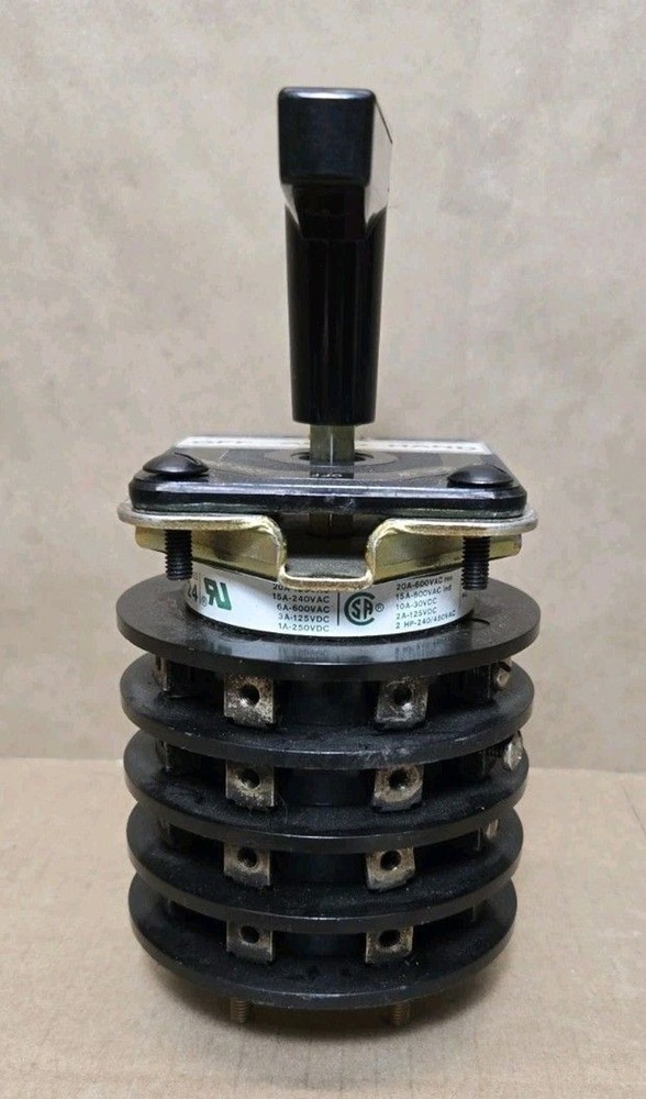 Electroswitch Series 24 Breaker Control Rotary Switch 24304D Used