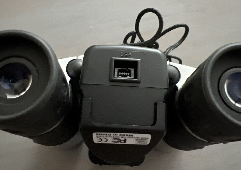 SHARK Digital Binoculars with Built-In Camera & LCD Screen – Tested - FREE SHIP!