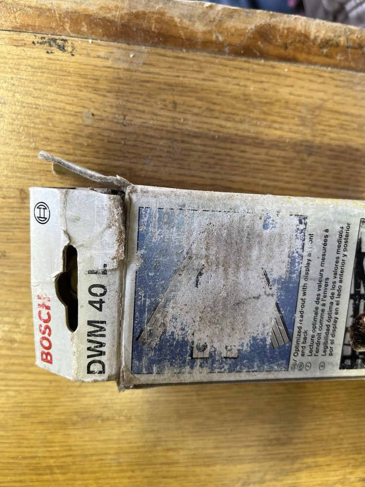 Bosh Digital Protractor Angle Finder DWM40L Excellent Condition