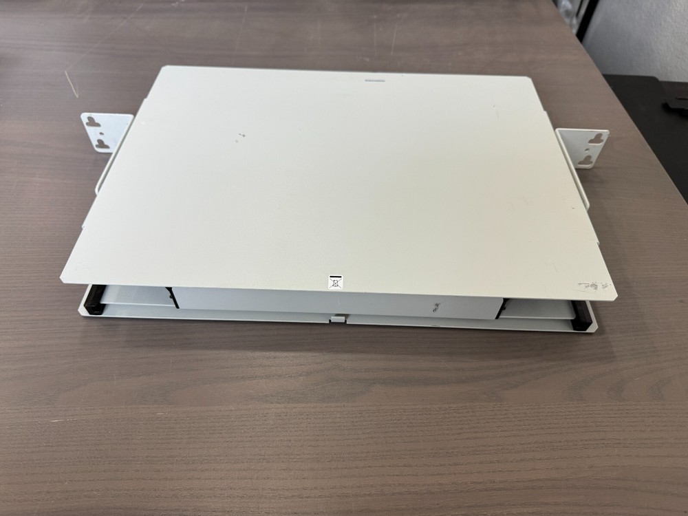 Telect / Amphenol LCX-M1RU Fiber Splice/patch panel